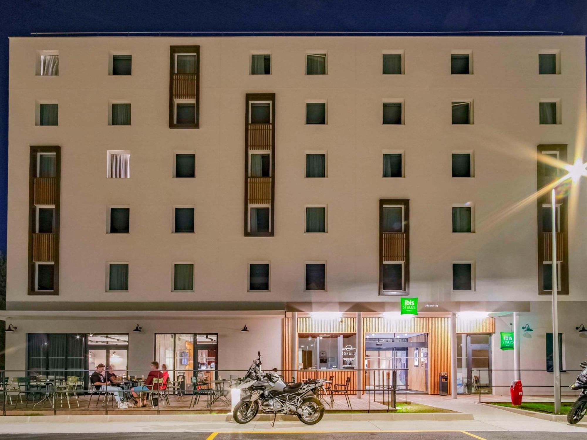 Ibis Styles アルベールヴィル エクステリア 写真